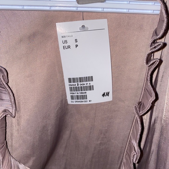 H&M blouse - Picture 2 of 2